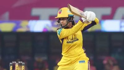 'Trust takes time...': UP Warriorz head coach Abhishek Nayar ends silence on retiring out Harleen Deol SportsTak