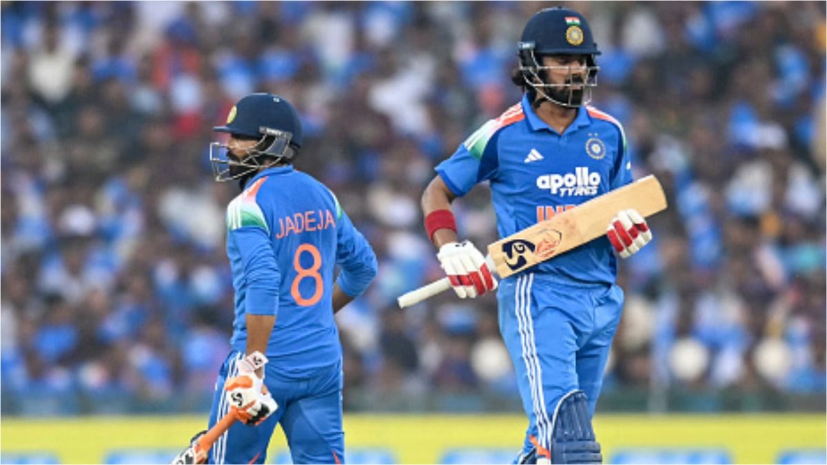 India's Ravindra Jadeja (L) and KL Rahul in this frame. (Getty)