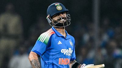 Former RCB cricketer questions need for Virat Kohli’s return to domestic cricket after New Zealand series Virat Kohli reacts as he runs between the wickets during the third one-day international (ODI) cricket match between India and New Zealand