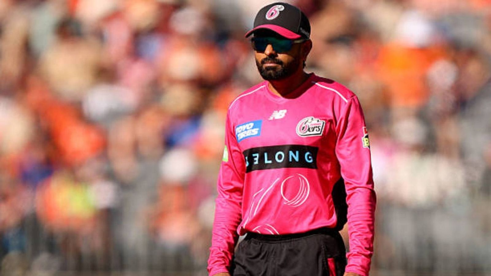 Australia great advises Sydney Sixers to drop Babar Azam in hopes of winning second BBL qualifier Babar Azam of the Sixers looks on during the BBL Qualifier match between Perth Scorchers and Sydney Sixers at Optus Stadium (via Getty)