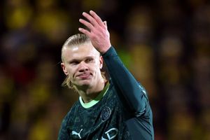 Furious Erling Haaland apologizes as Man City suffer humiliating 3-1 loss SportsTak