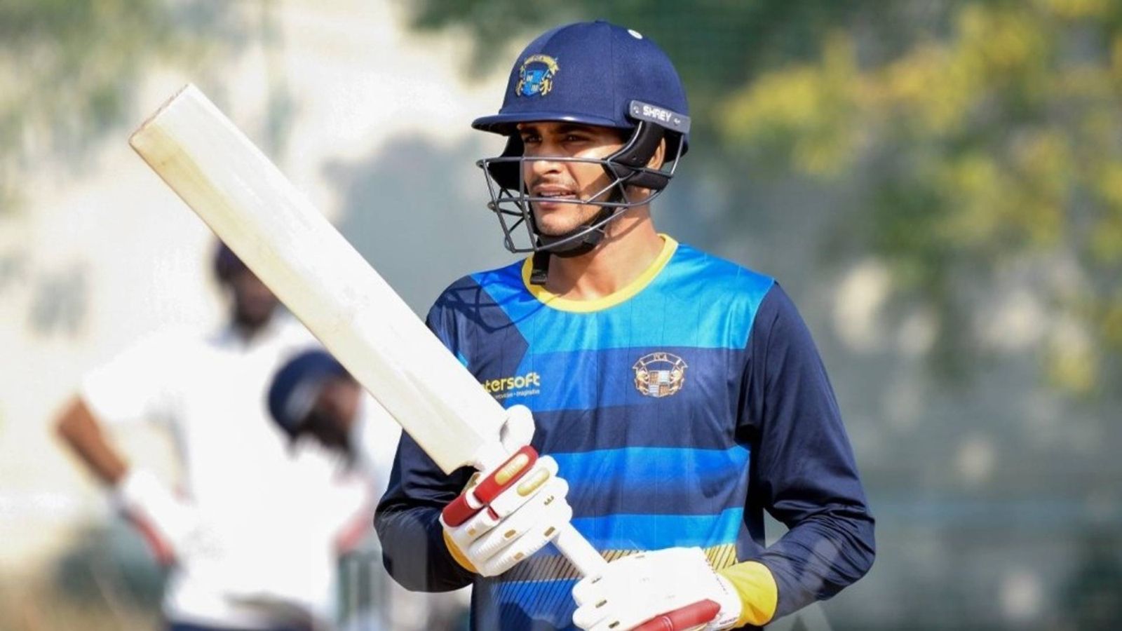 Shubman Gill disappoints on return to Ranji Trophy, goes out for two-ball duck against Saurashtra Shubman Gill practices during a training session for the Punjab cricket team (via X)