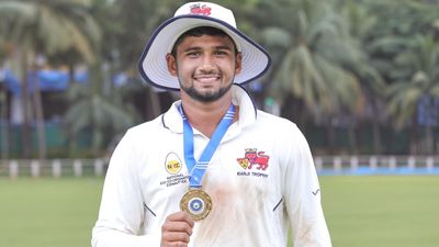 Ranji Trophy: Musheer-inspired Mumbai make it to knockouts after nine-wicket win over Hyderabad Mumbai's star all-rounder Musheer Khan in frame. (Twitter)