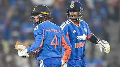 India marmalise New Zealand by 8 wickets to seal T20I series 3-0, wrap up 154-run chase in 10 overs India's star batters Abhishek Sharma (L) and Suryakumar Yadav in this frame. (Getty)