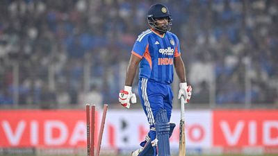 Ex-India captain backs Sanju Samson to deliver in T20 World Cup despite consecutive batting failures vs NZ SportsTak