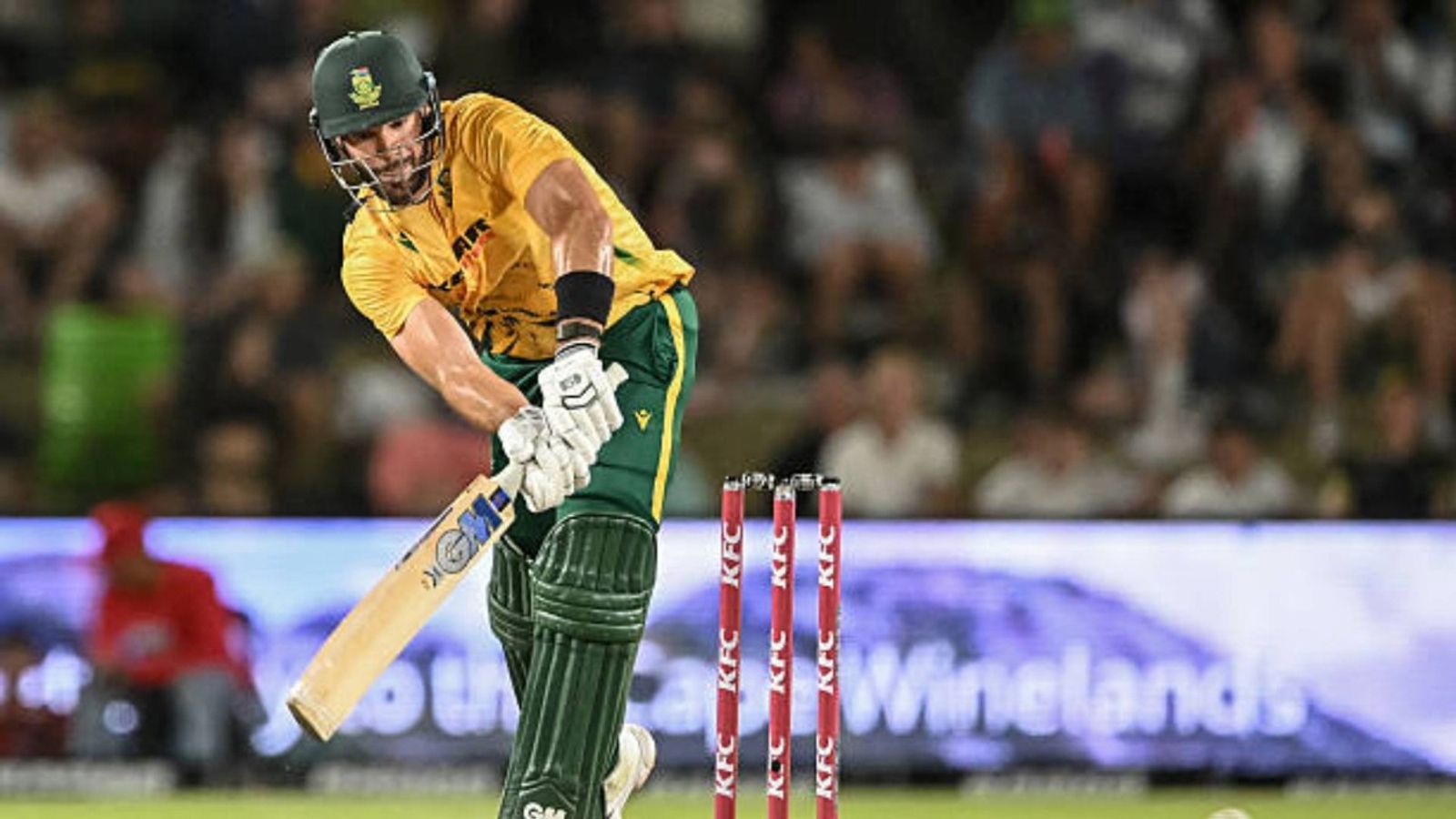 SA vs WI: Aiden Markram's unbeaten 86 leads South Africa to thumping 9-wicket victory in 1st T20I South Africa's Aiden Markram plays a shot during the first Twenty20 international cricket match between South Africa and West Indies at Boland Park (via Getty)