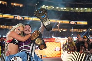 Dominik Mysterio admits trust issues with Liv Morgan after recent picture SportsTak