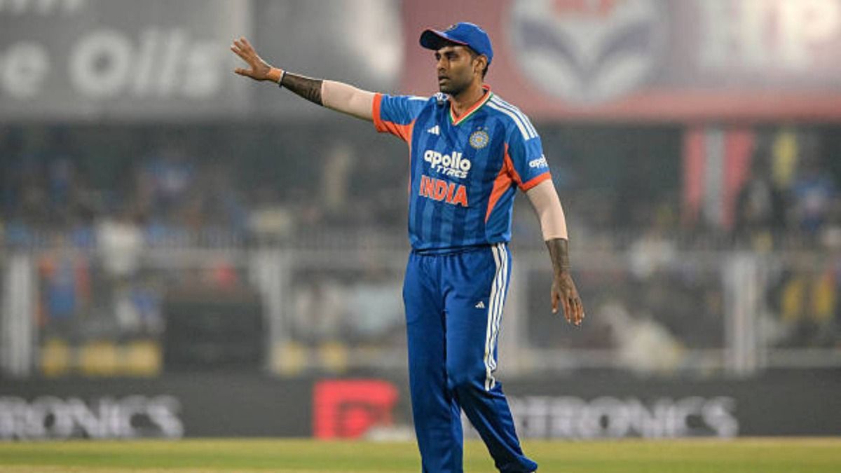 India's captain Suryakumar Yadav adjusts the field during the third Twenty20 international cricket match between India and New Zealand at the Barsapara Cricket Stadium in Guwahati (via Getty)