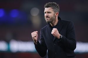 Lisandro Martinez discloses Michael Carrick's biggest strength SportsTak