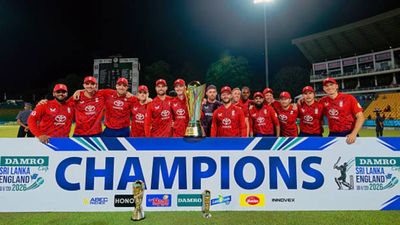 Sam Curran and Jacob Bethell star as England complete clean sweep over Sri Lanka, win 3rd T20I by 12 runs SportsTak