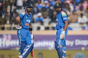 'Age is not a criteria...': MS Dhoni's honest take on Rohit Sharma and Virat Kohli's 2027 World Cup spot SportsTak