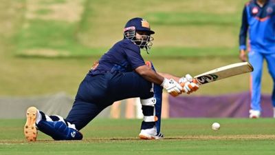 'I need to keep...': Rishabh Pant provides massive update on his return from injury SportsTak