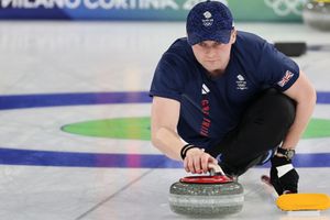 How Curling work: A complete breakdown of positions, rules, and winning criteria SportsTak