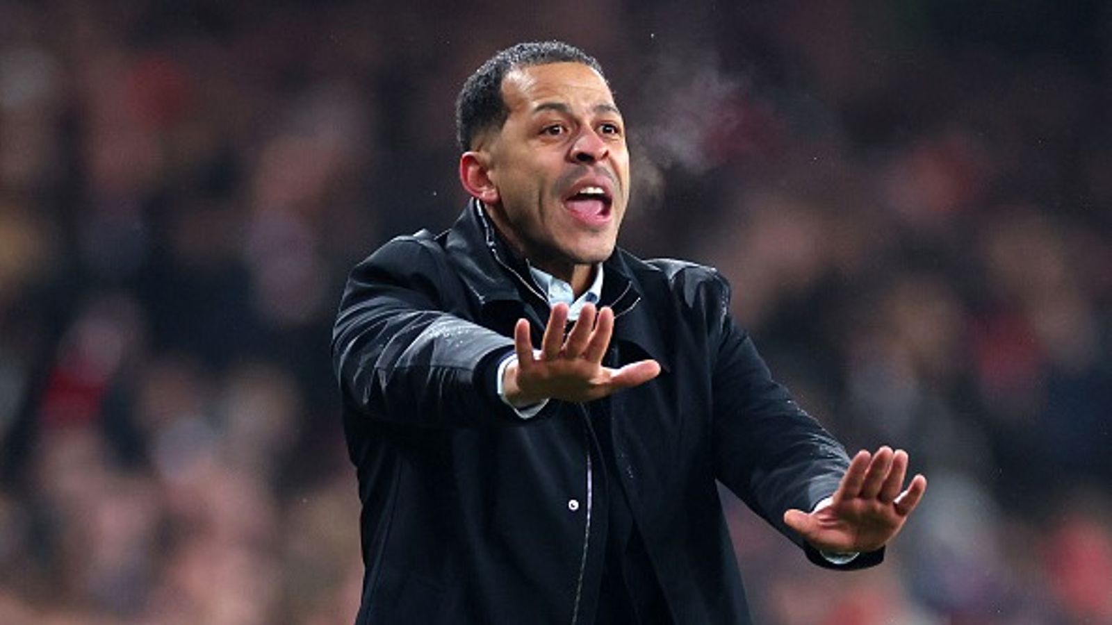 Chelsea boss Liam Rosenior notes incident where the Blues felt disrespect by Arsenal in EFL Cup SF Chelsea boss Liam Rosenior notes incident where the Blues felt disrespect by Arsenal in EFL Cup SF
