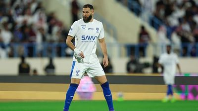 Karim Benzema shuts down reporter over Al-Ittihad goodbye question after Al-Hilal move SportsTak