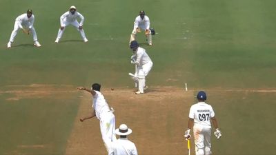 Ranji Trophy 2025-26, quarterfinals: Mumbai fight back after Day 1 collapse, take firm control against Karnataka Mumbai vs Karnataka Ranji Trophy 2025-26, quarterfinals