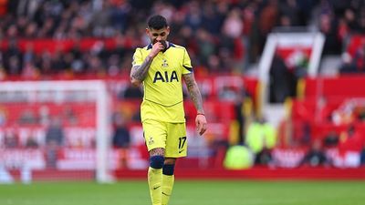 Rio Ferdinand calls Spurs' Cristian Romero 'liability' after red card vs Manchester United SportsTak