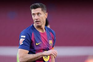 Robert Lewandowski equals Cristiano Ronaldo's big feat, becomes third player to... SportsTak