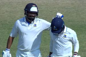 Bengal batter dismissed for 299 in Ranji Trophy quarterfinal, enters Bradman, ex-NZ captain’s list SportsTak