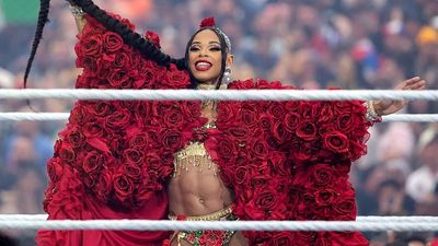 Former WWE World Champion coming back for WrestleMania 42, her name is... SportsTak