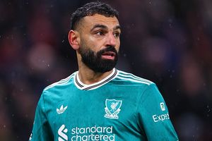Former Chelsea defender slams Mohamed Salah's performance, says 'I find it strange' SportsTak