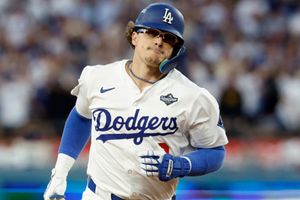 Inside Kike Hernandez’s Dodgers return: Key details behind the new LA deal revealed SportsTak
