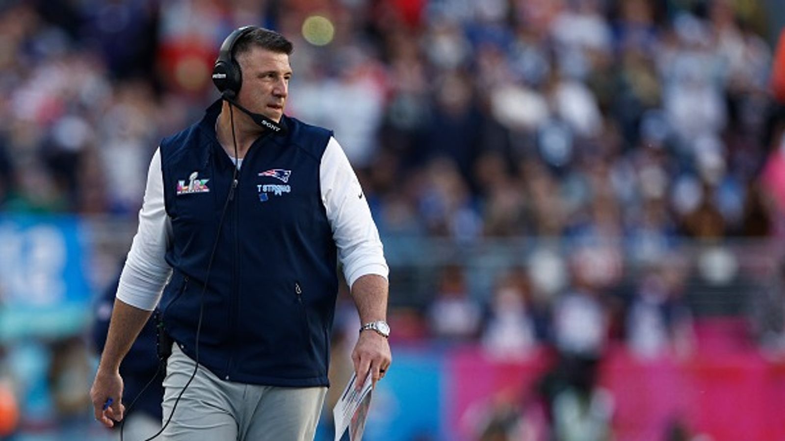 Mike Vrabel notes reality of Patriots roster after Super Bowl defeat Mike Vrabel in the frame.