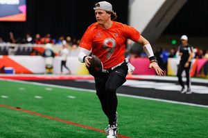 Ja'Marr Chase expresses opinion on Joe Burrow's prime getting wasted by Cincinnati Bengals SportsTak