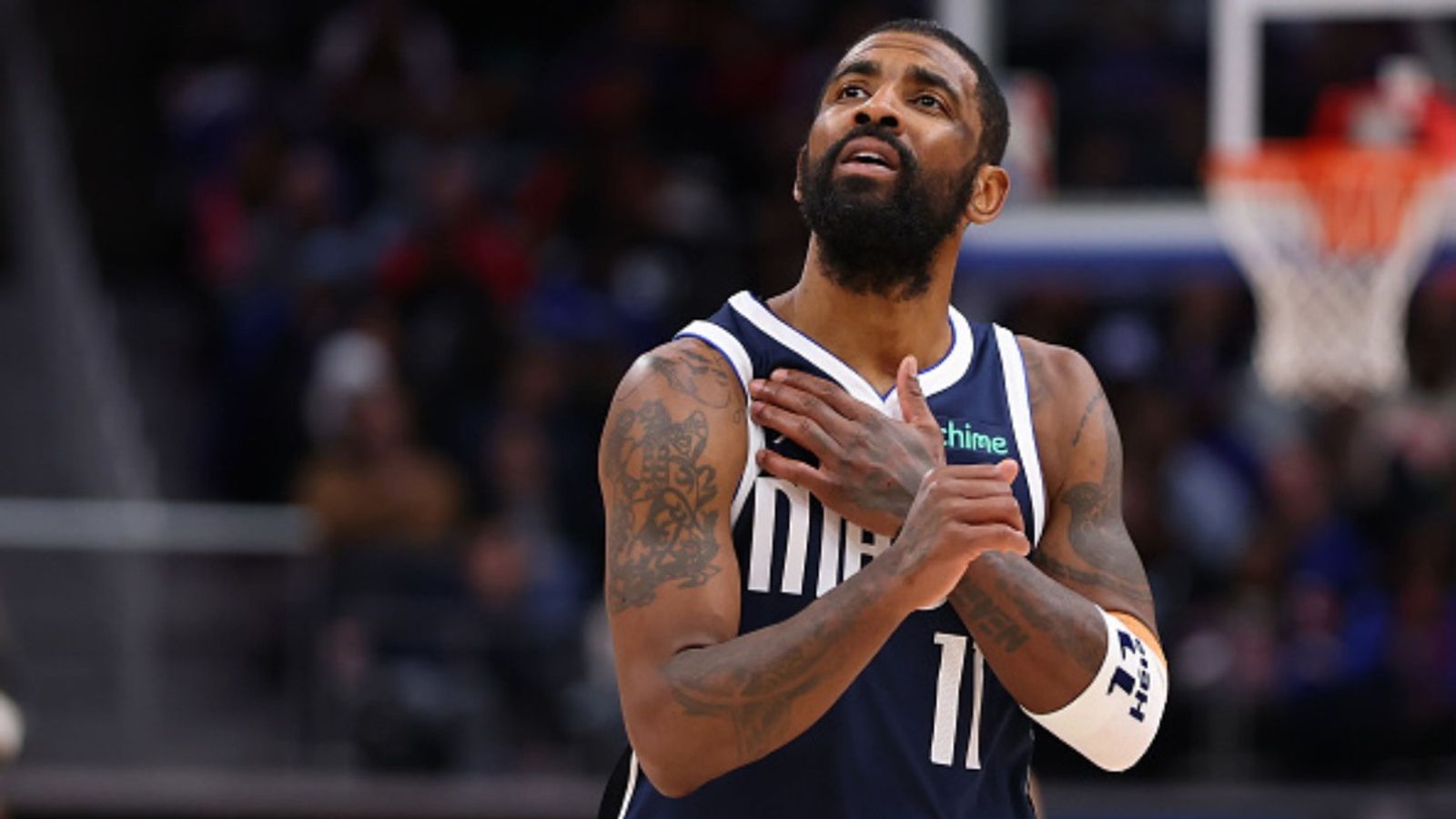 Shams drops Kyrie Irving bombshell; decision no one saw coming for Mavericks star Kyrie Irvingin the frame (Image via Getty)