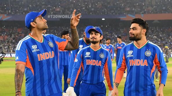  Suryakumar Yadav of India speaks with Ishan Kishan and Rinku Singh of India after the ICC Men's T20 World Cup India & Sri Lanka 2026 match between India and Netherlands at Narendra Modi Stadium (Getty)