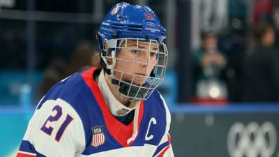 Hilary Knight scripts history in US women's Olympic gold win against Canada Hilary Knight scripts history in US women's Olympic gold win against Canada