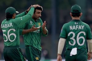 Huge blow for Pakistan stars as IPL-linked teams set to snub them in The Hundred SportsTak