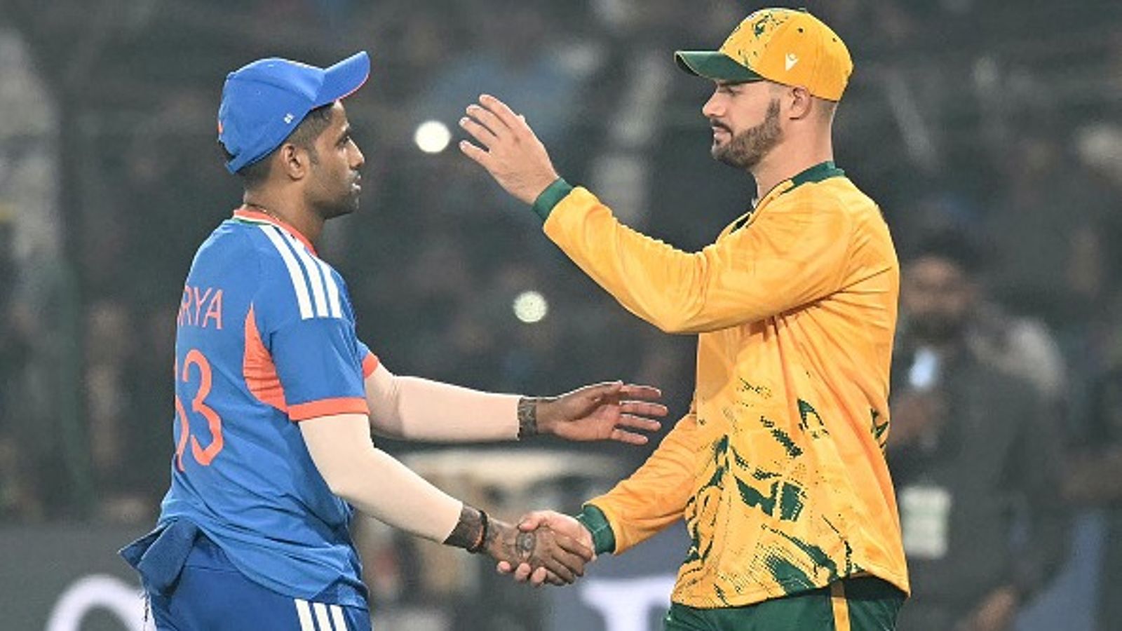 Morne Morkel fires 'bowlers will have sleepless nights' warning to South Africa ahead of Super 8 encounter India's captain Suryakumar Yadav (L) and South Africa skipper Aiden Markram in this frame. (Getty)