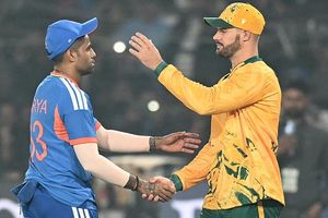 Morne Morkel fires 'bowlers will have sleepless nights' warning to South Africa ahead of Super 8 encounter SportsTak
