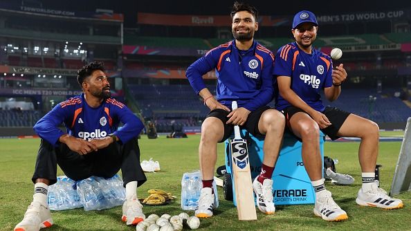 L-R: India's Mohammed Siraj, Rinku Singh and Kuldeep Yadav in this frame. (Getty)