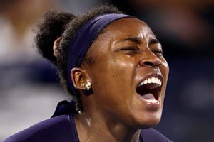 Coco Gauff voices frustration at coach after Svitolina clash: "Not getting any better" SportsTak