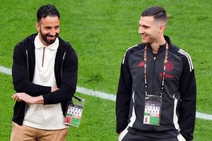 Diogo Dalot delivers HOT opinion on former Manchester United boss Ruben Amorim, says 'it’s bold to say' SportsTak