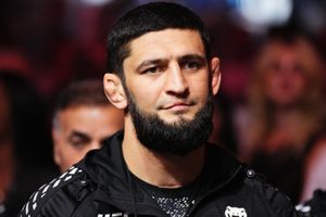 Khamzat Chimaev accused by UFC star of aiming for soft targets: "He’s a clown" SportsTak