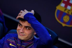 Barca's Pedri confesses THIS Real Madrid star would be his ideal teammate SportsTak