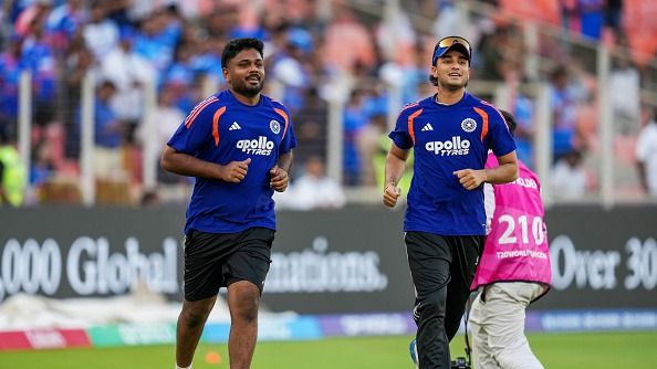  Sanju Samson of India and Abhishek Sharma of India warm up during the ICC Men's T20 World Cup India & Sri Lanka 2026 Super 8 (Getty)