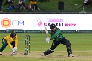 Pakistan score 345 in run chase but still lose to South Africa, no century in run fest SportsTak