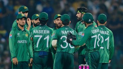 Sri Lanka knock Pakistan out of T20 World Cup 2026, New Zealand qualify for semis Pakistan players in a huddle in this frame. (Getty)