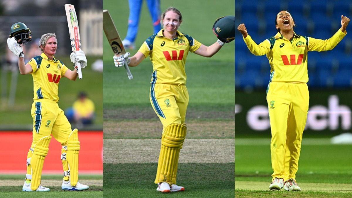 Australia's Beth Mooney (L), Alyssa Healy (C) and Alana King in frame. (Getty)