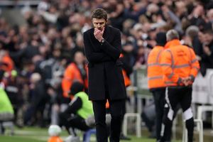 Newcastle United hilariously troll Manchester United after 2-1 win SportsTak