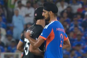 WATCH: Arshdeep Singh, Daryl Mitchell involved in heated exchange during T20 World Cup 2026 final SportsTak
