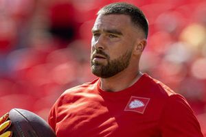 Travis Kelce’s future with the Chiefs comes into focus after latest move SportsTak