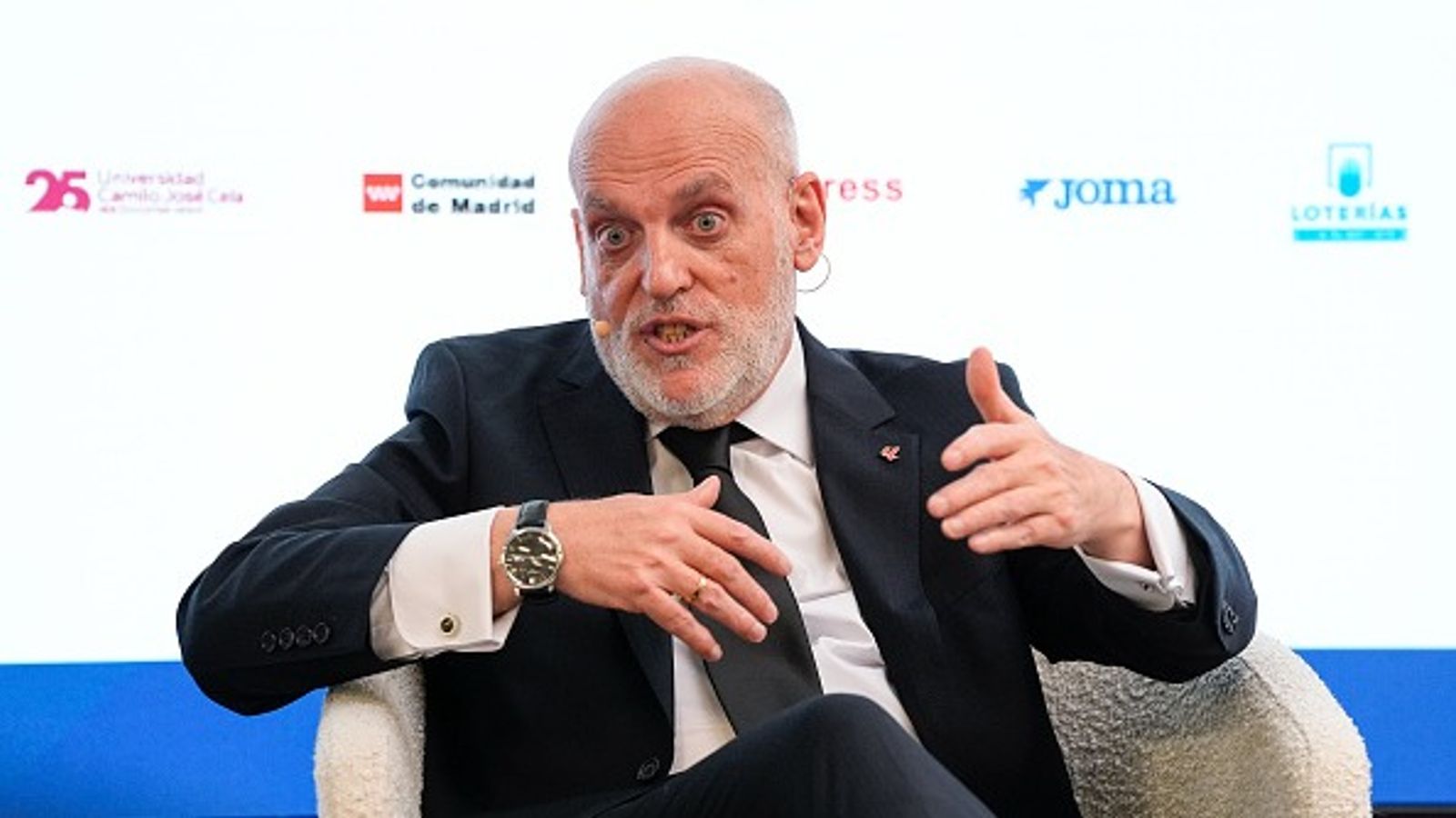 LaLiga president opens up on Xavi's claim on Laporta backing out of Lionel Messi's Barca comeback Javier Tebas in the frame.