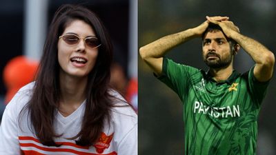 Sunrisers Leeds 'X' account suspended shortly after Abrar Ahmed signing announcement for The Hundred Kavya Maran and Usman Tariq (Getty)