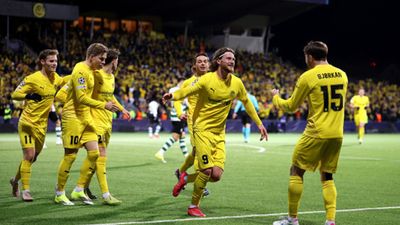 Watch: Bodø/Glimt fan does UNTHINKABLE in stadium to celebrate five straight Champions League wins Bodø/Glimt fan does unthinkable celebration in stadium following five UCL wins in a row
