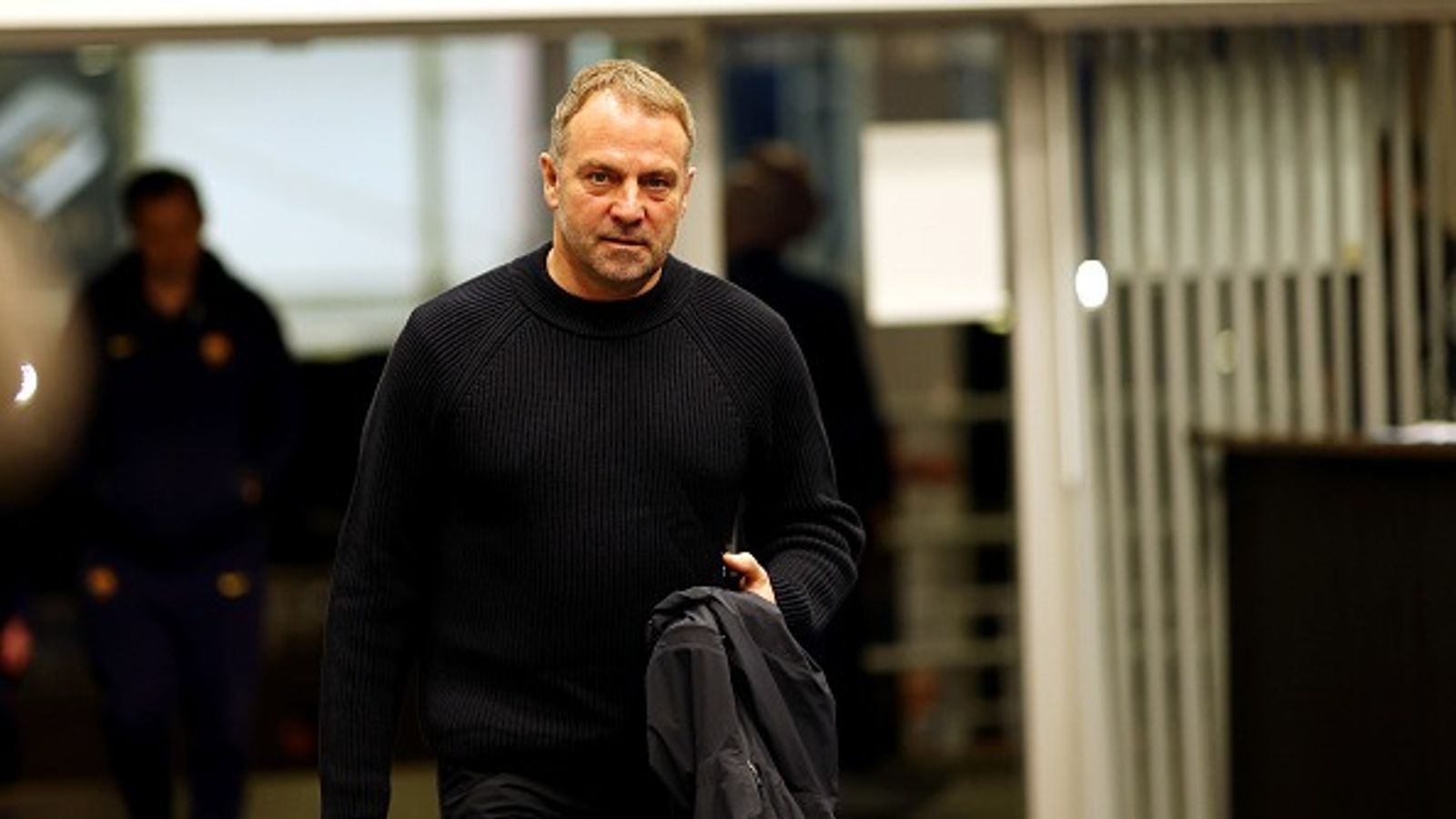 Hansi Flick drops return update on key midfielder, says 'everything is going well' Hansi Flick in the frame.